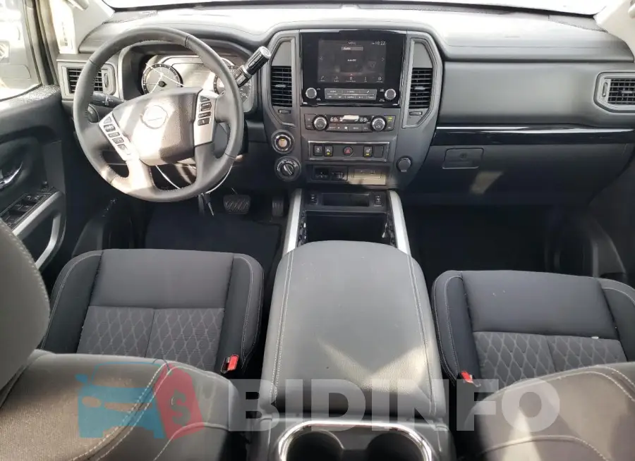 1N6AA1FB7PN114488 Photo# 8