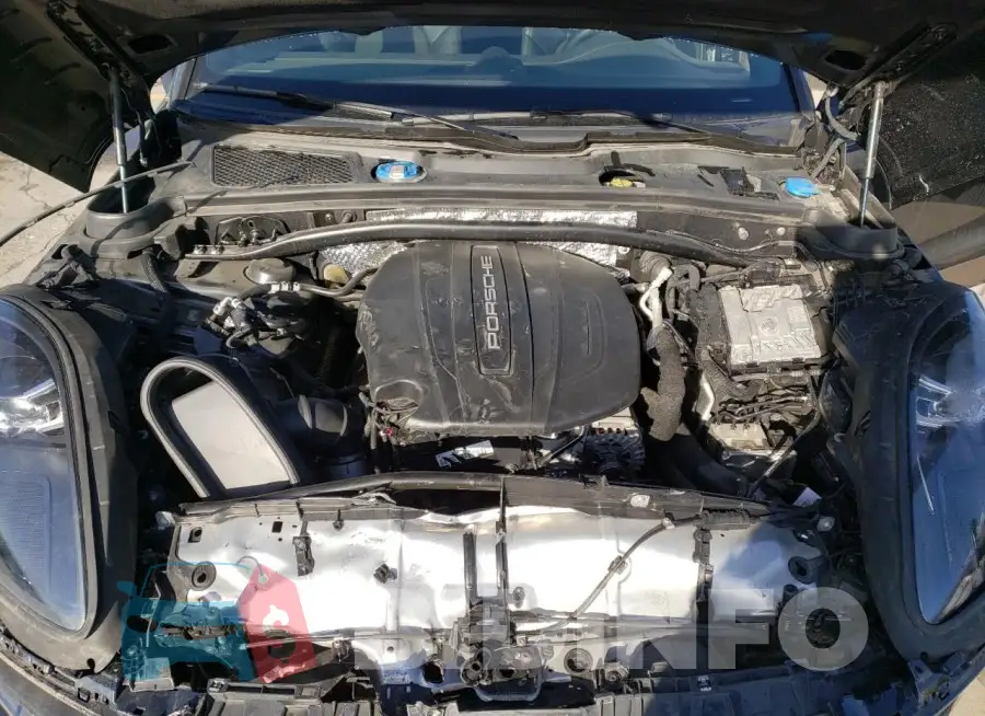 WP1AA2A51MLB18049 Photo# 12