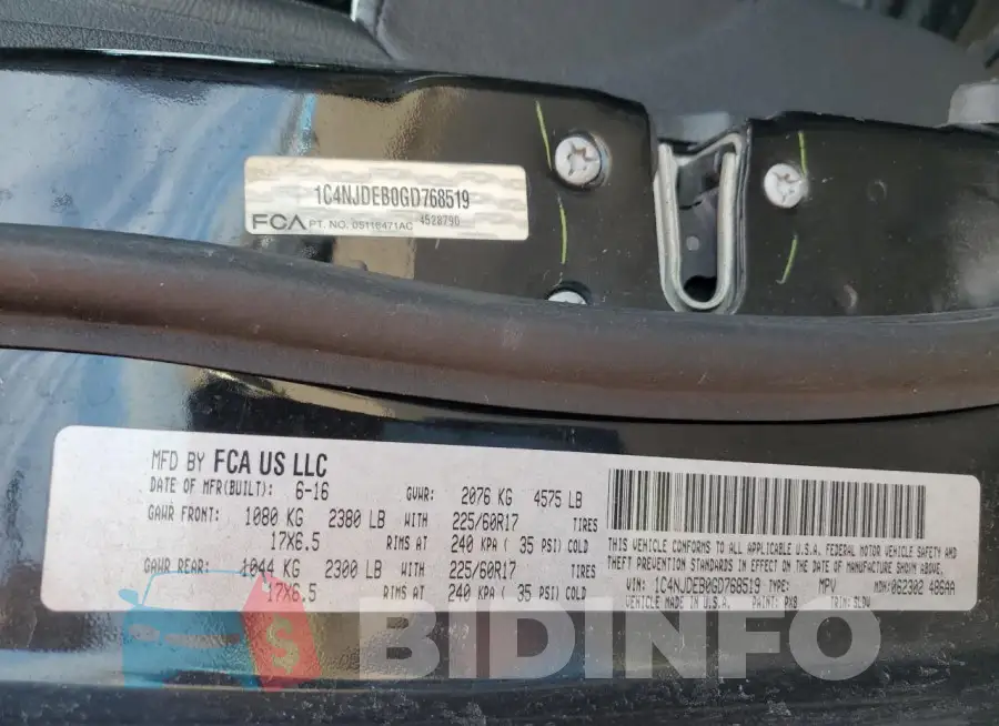 1C4NJDEB0GD768519 Photo# 13