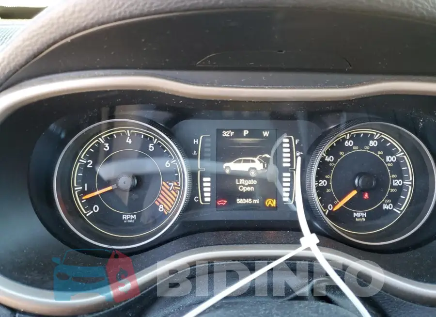 1C4PJMCS7FW627140 Photo# 9