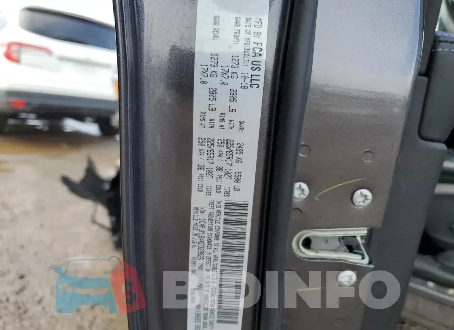 1C4PJMLB4KD329926 Photo# 13