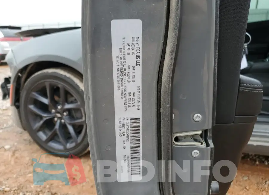 2C3CDXBG3KH700702 Photo# 12