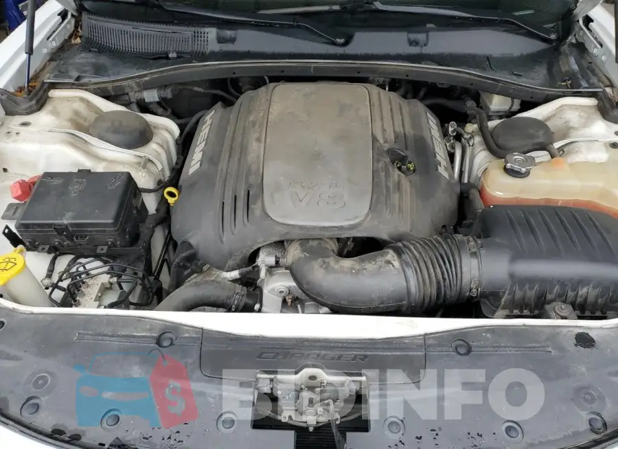 2C3CDXCT4GH111726 Photo# 11