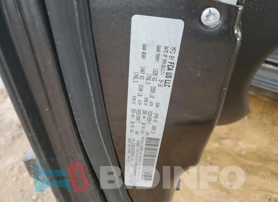2C4RDGEG2HR586275 Photo# 13