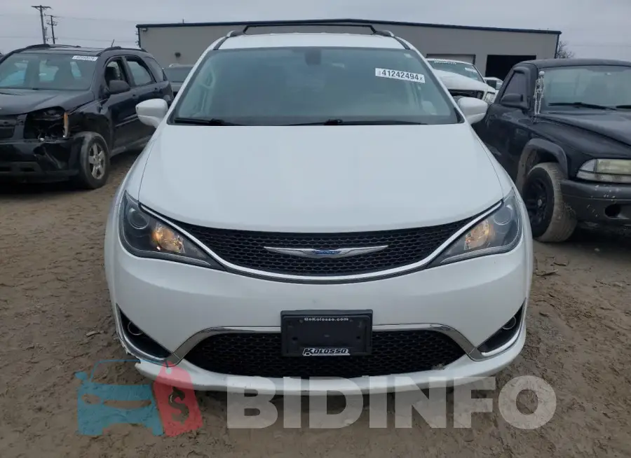 2C4RC1BG3JR154028 Photo# 5