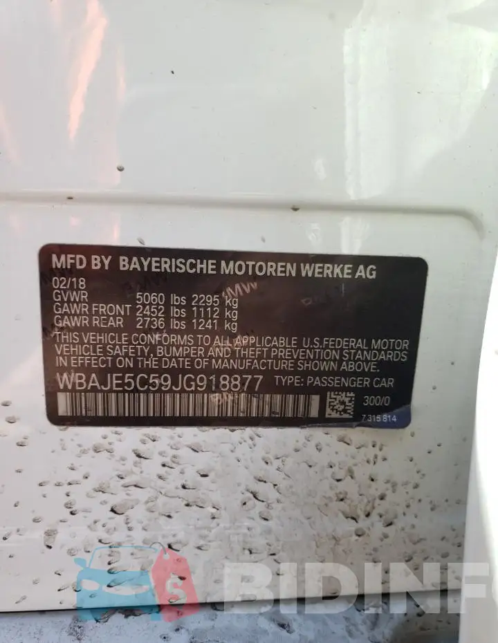 WBAJE5C59JG918877 Photo# 13