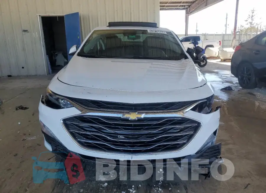 1G1ZD5ST0PF140274 Photo# 5