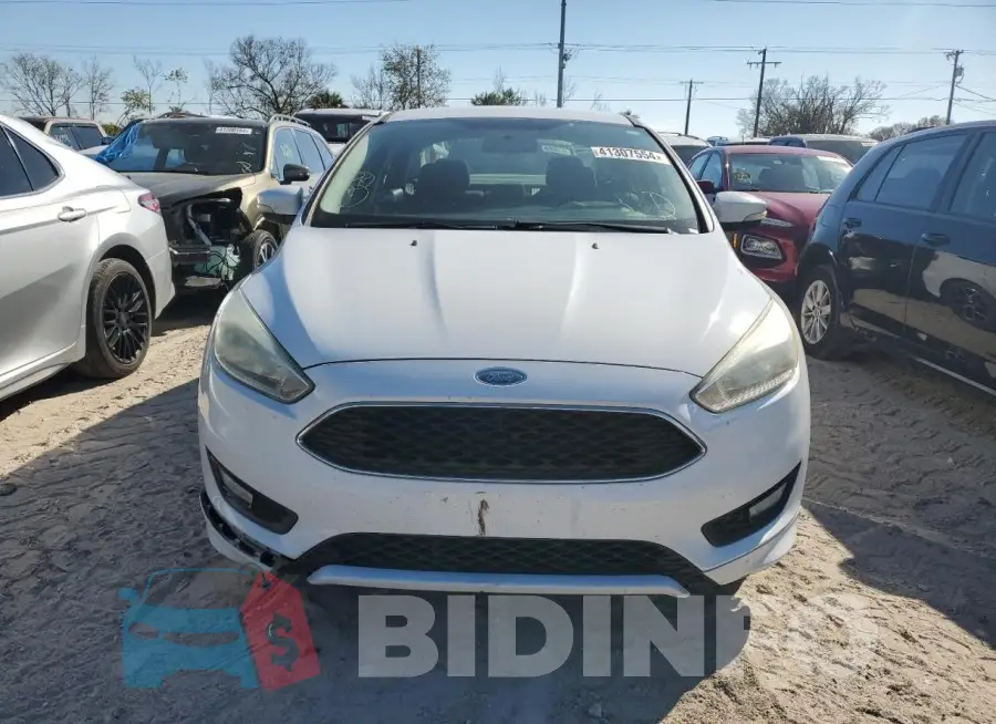 1FADP3F20FL235132 Photo# 5