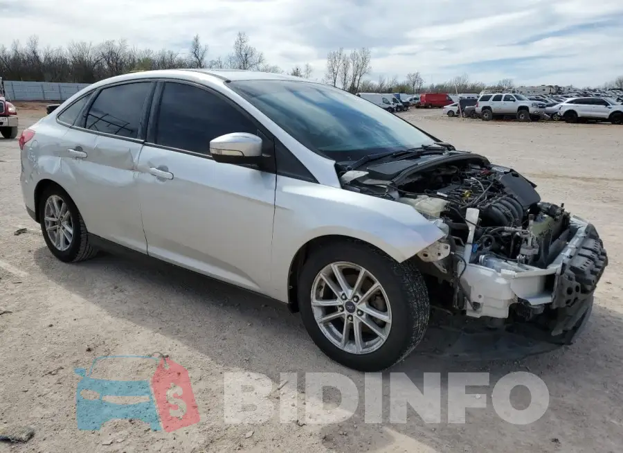 1FADP3F20GL352002 Photo# 4