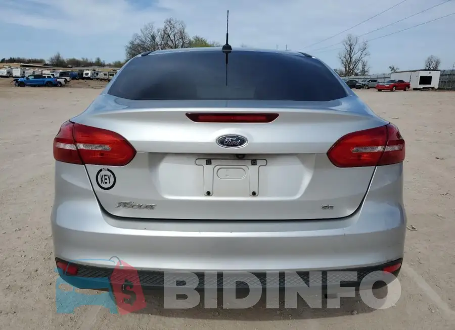 1FADP3F20GL352002 Photo# 6