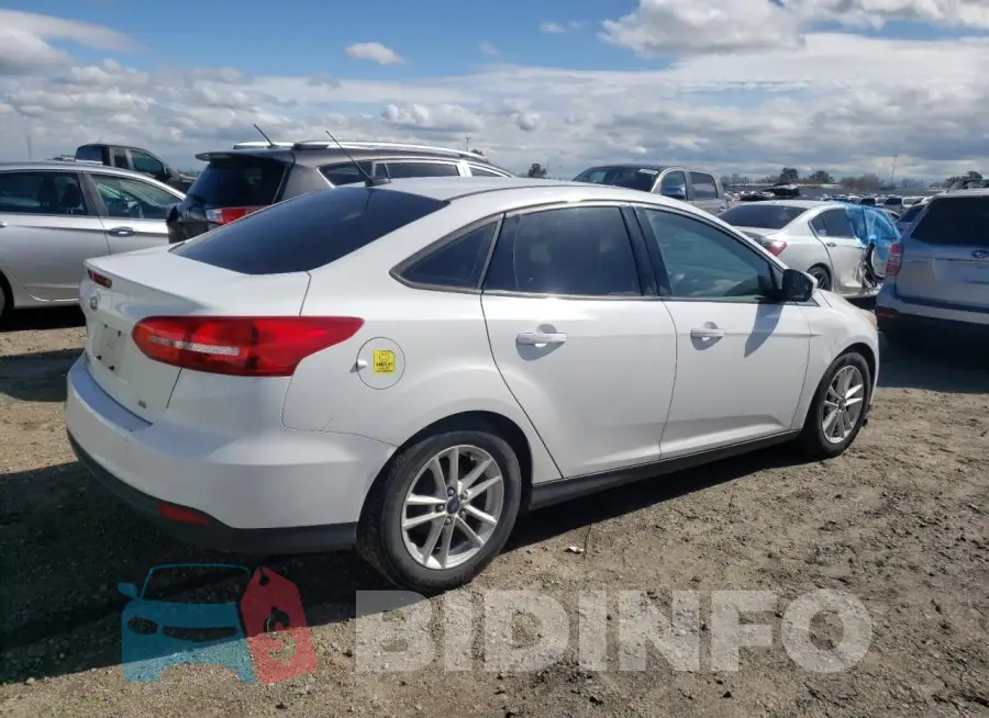 1FADP3F22FL269735 Photo# 3