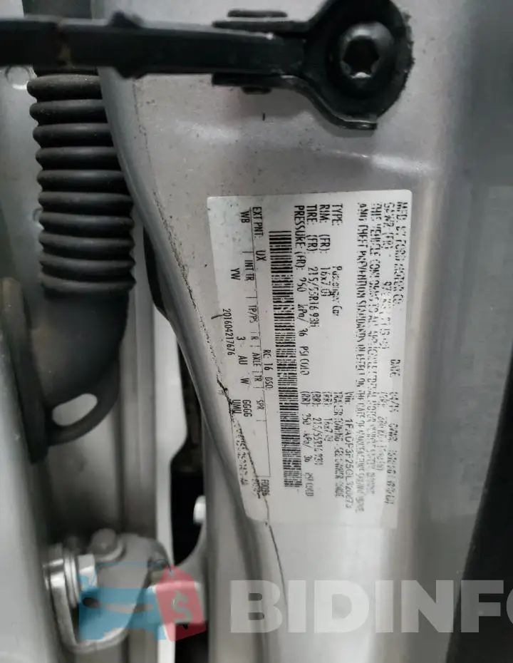1FADP3F25GL320873 Photo# 13