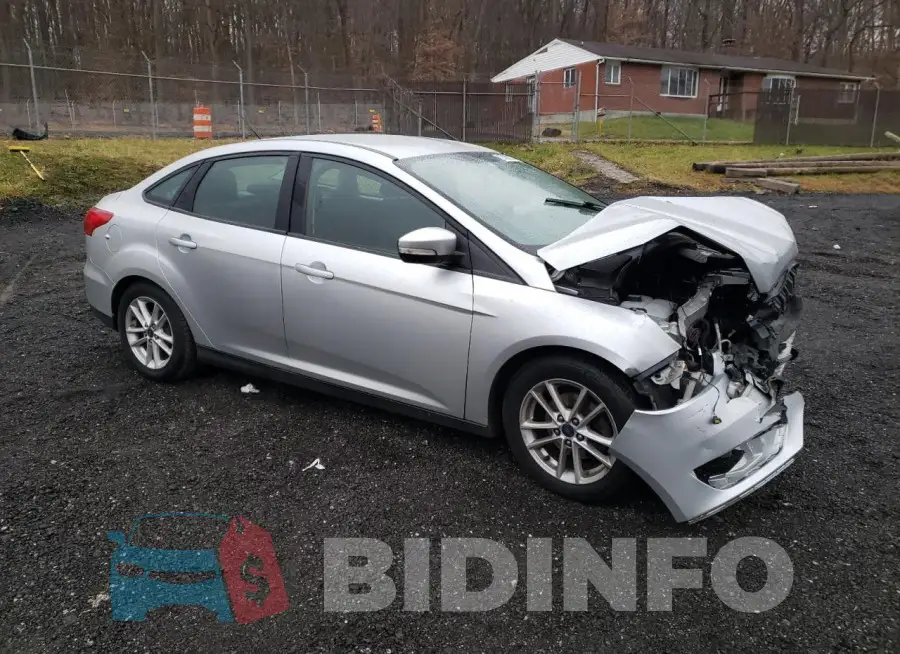 1FADP3F25GL320873 Photo# 4