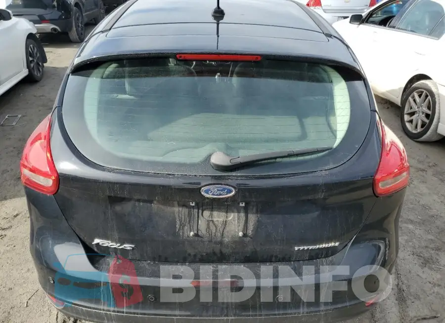 1FADP3N2XJL216873 Photo# 6