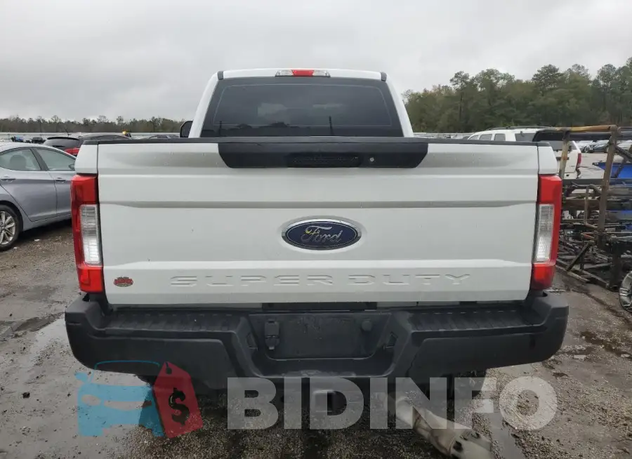 1FT7W2BT2HEC46238 Photo# 6