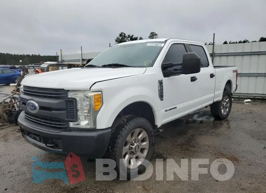1FT7W2BT2HEC46238 Photo# 1