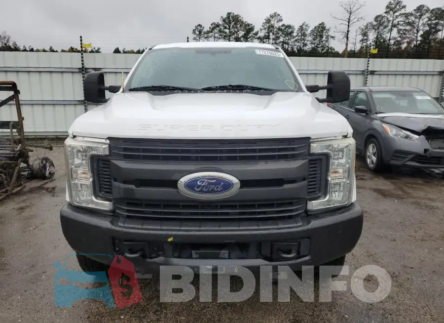 1FT7W2BT2HEC46238 Photo# 5