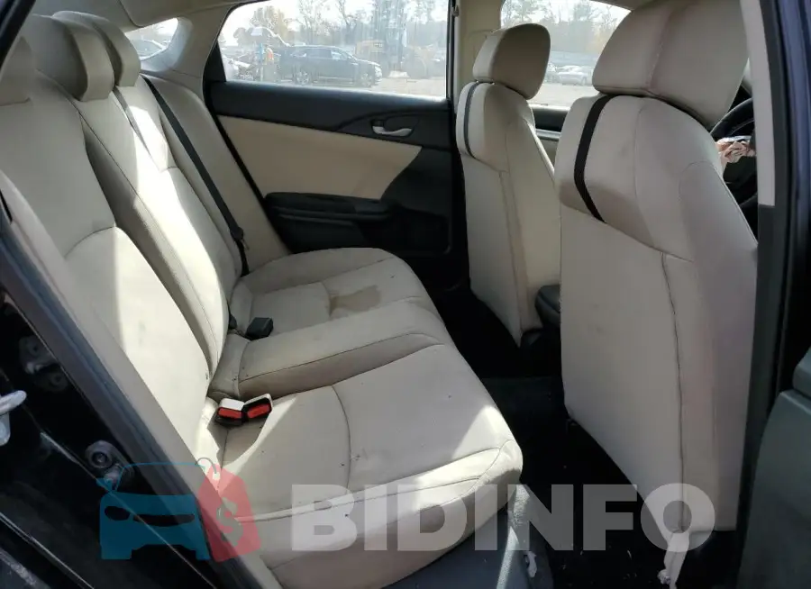 19XFC2F56JE202155 Photo# 10
