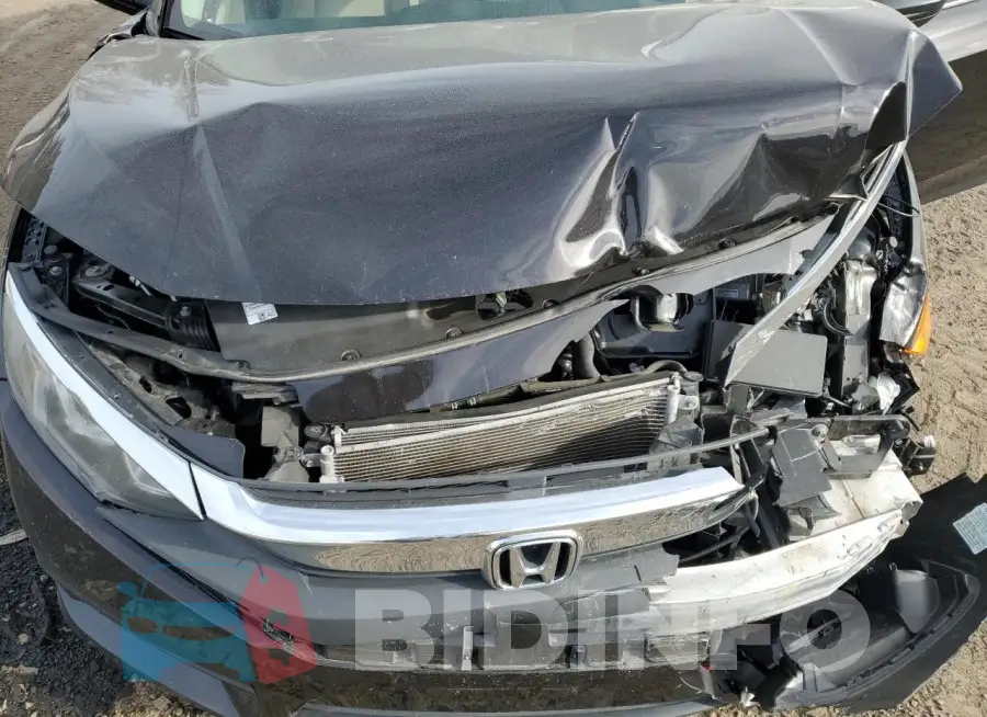 19XFC2F56JE202155 Photo# 11