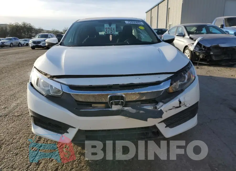 19XFC2F77GE021687 Photo# 5