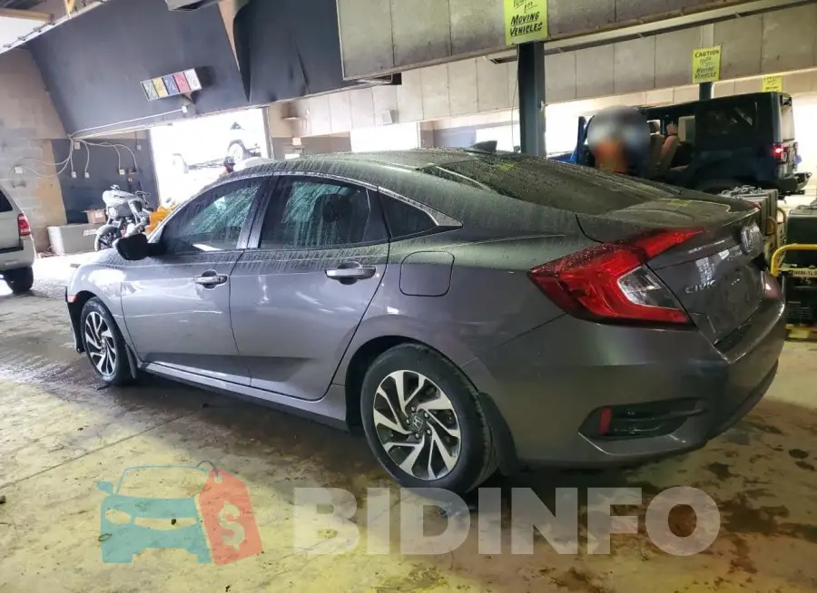 19XFC2F78JE009183 Photo# 2
