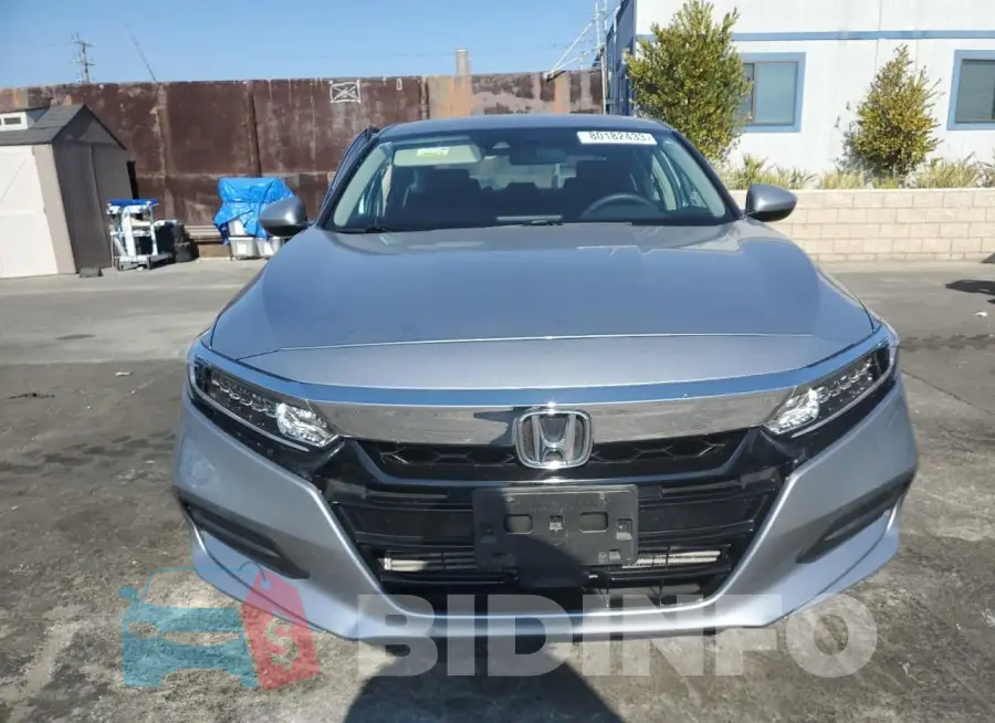 1HGCV1F12KA010984 Photo# 5