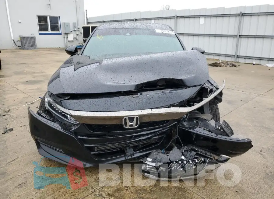 1HGCV1F31JA172444 Photo# 5