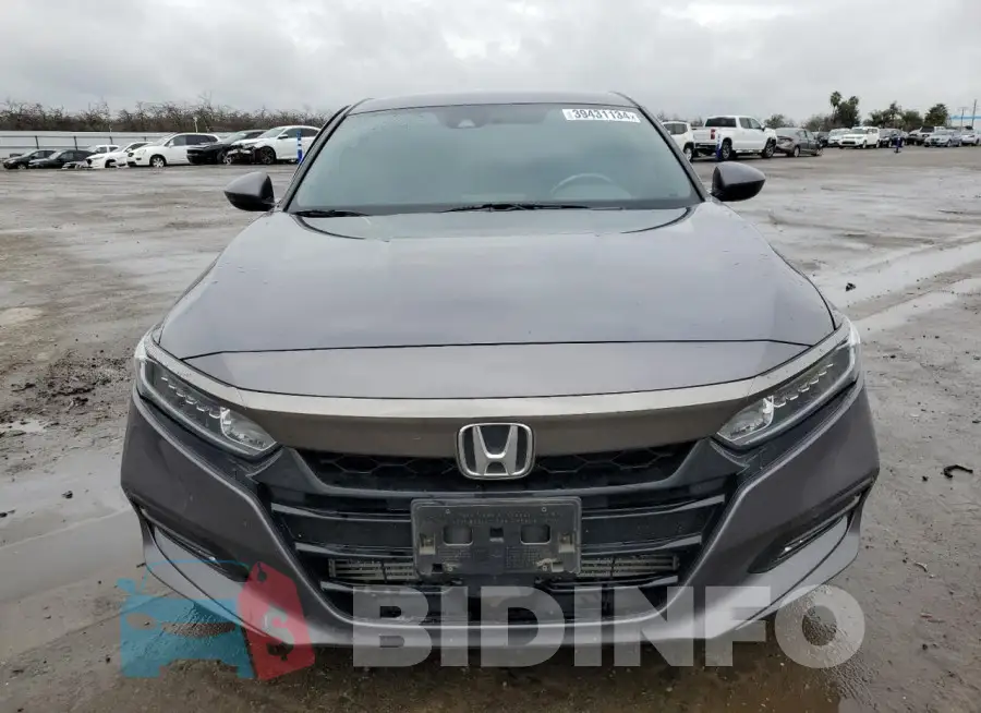 1HGCV1F37KA084158 Photo# 5