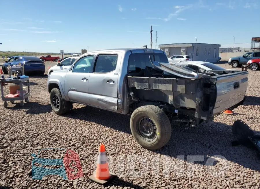 3TMCZ5AN8MM413037 Photo# 2