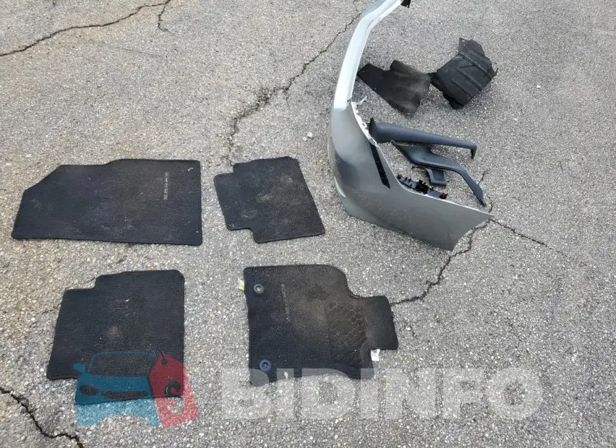 4T1B11HK8JU664425 Photo# 12