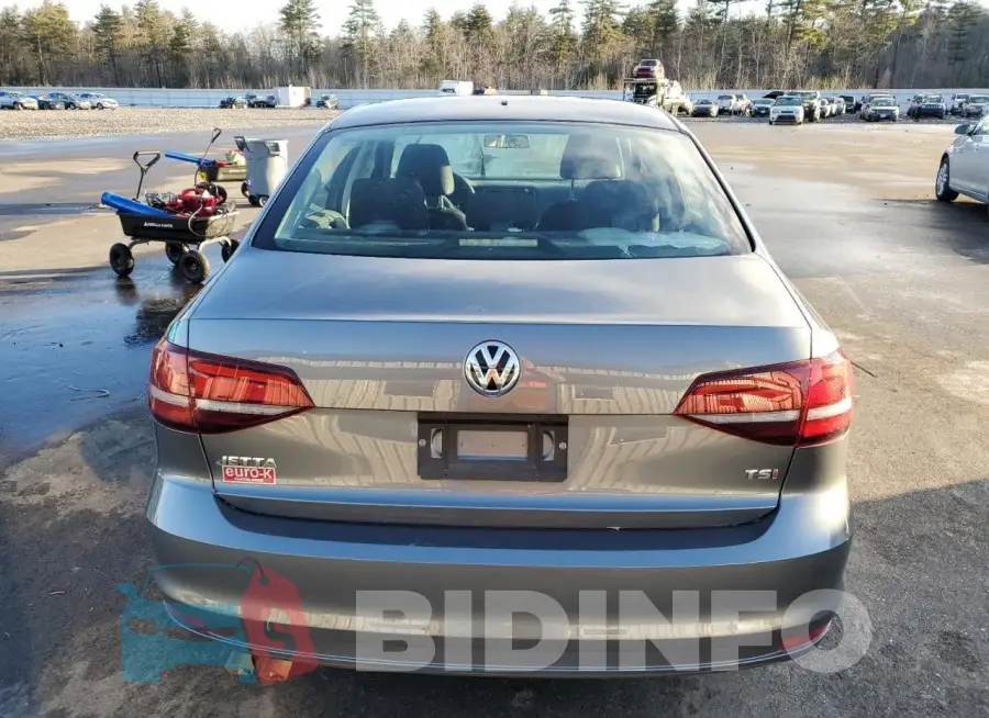3VW2B7AJ7HM350508 Photo# 6