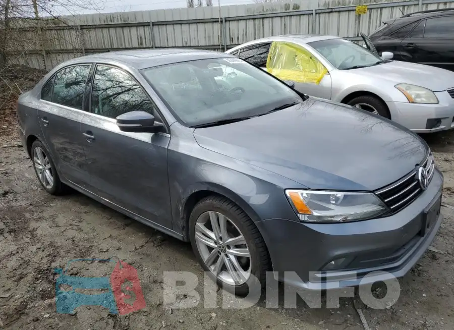 3VWLA7AJ8FM305713 Photo# 4