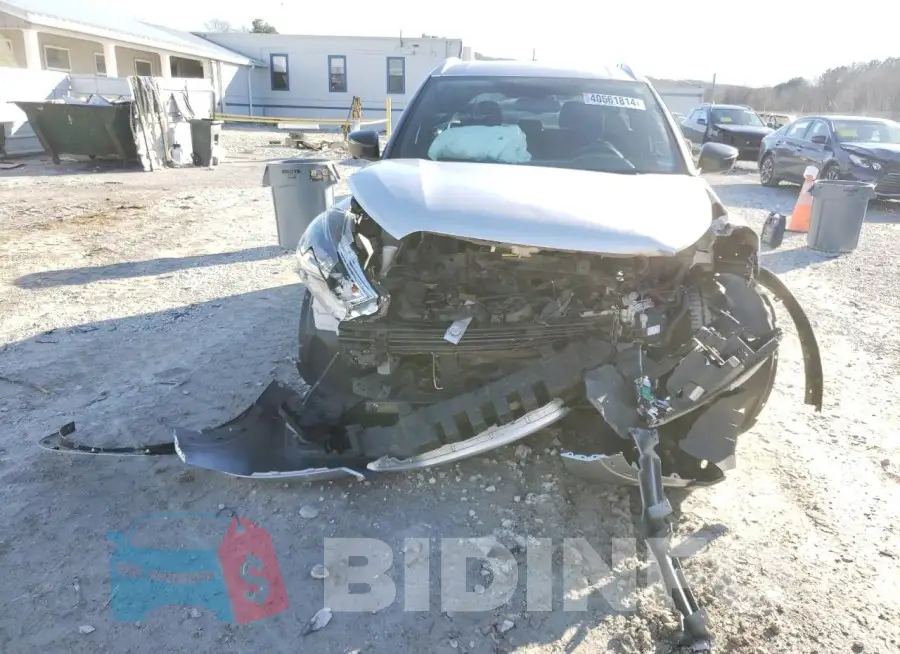 3N1CP5CU9JL528437 Photo# 5