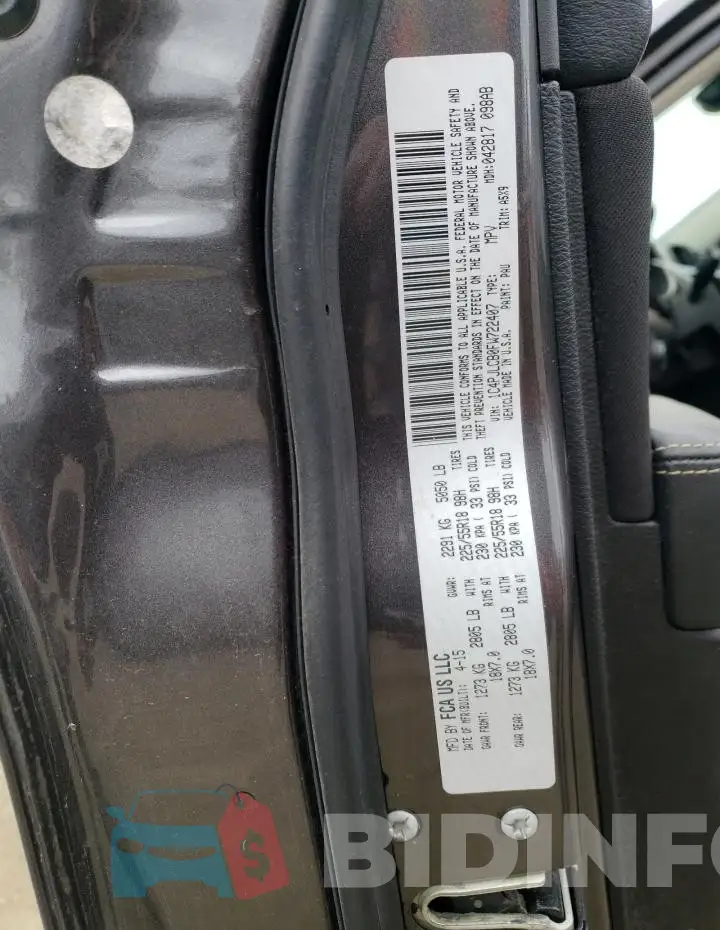 1C4PJLCB0FW722407 Photo# 12