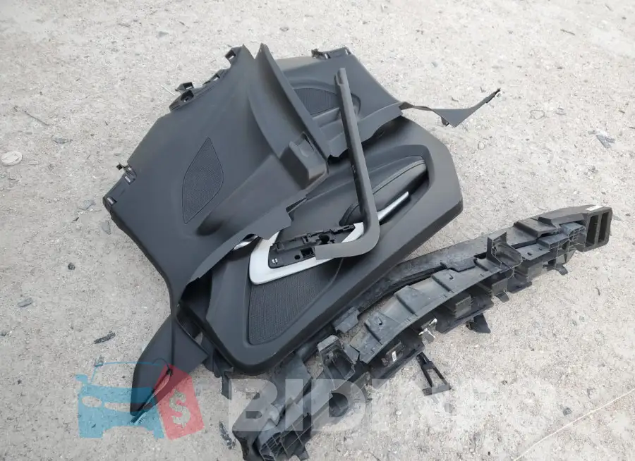1G1FB1RX5K0152913 Photo# 12