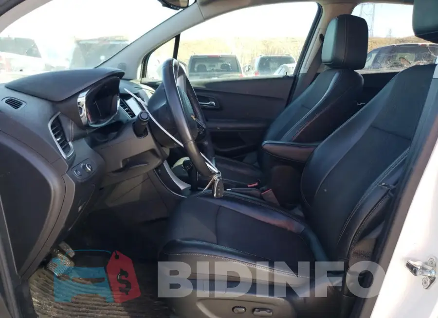 KL7CJLSB6JB726006 Photo# 7