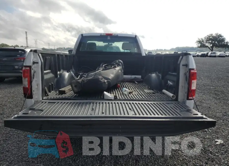 1FTMF1CB8JKC19118 Photo# 6
