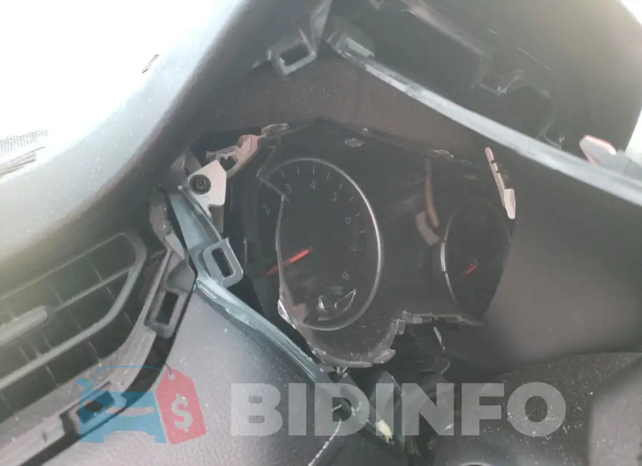 2T3F1RFV5MW216233 Photo# 9