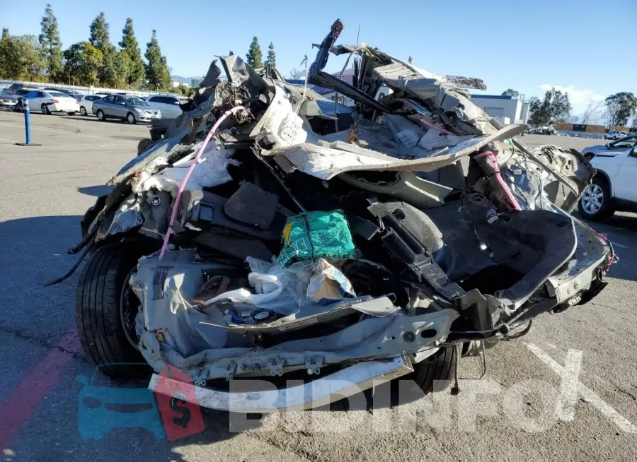 JTMW1RFV3PJ025056 Photo# 6