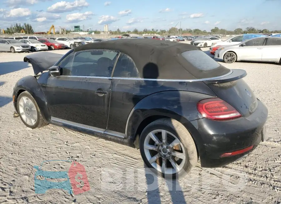 3VW5DAAT8JM518197 Photo# 2