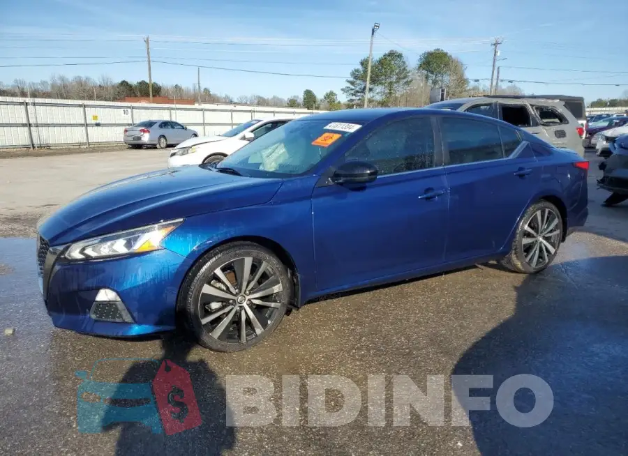 1N4BL4CV8LC170615 Photo# 1