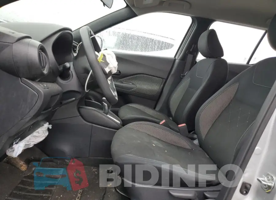 3N1CP5CU3JL537330 Photo# 7