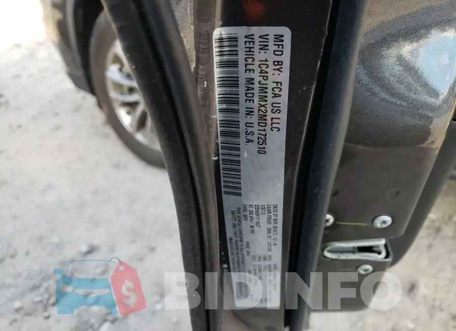 1C4PJMMX2MD172510 Photo# 13