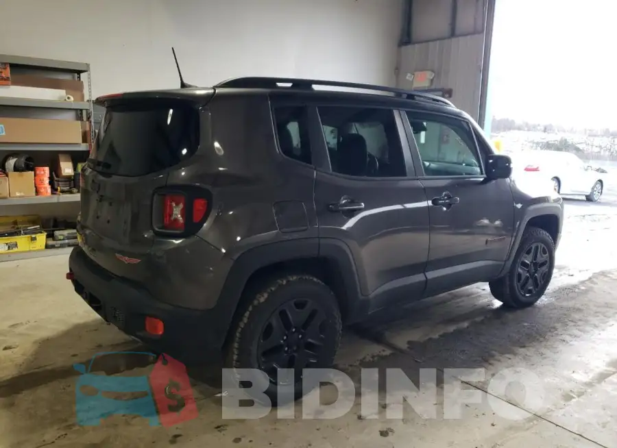 ZACCJBCB9JPH18323 Photo# 3