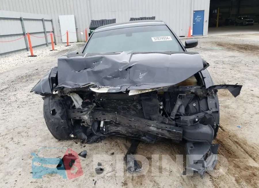2C3CDXBG6FH865892 Photo# 5