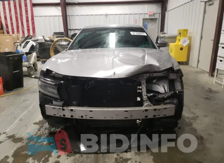 2C3CDXHG7FH856447 Photo# 5
