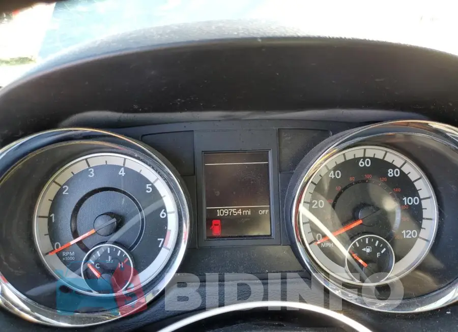 2C4RDGEG8JR150553 Photo# 9