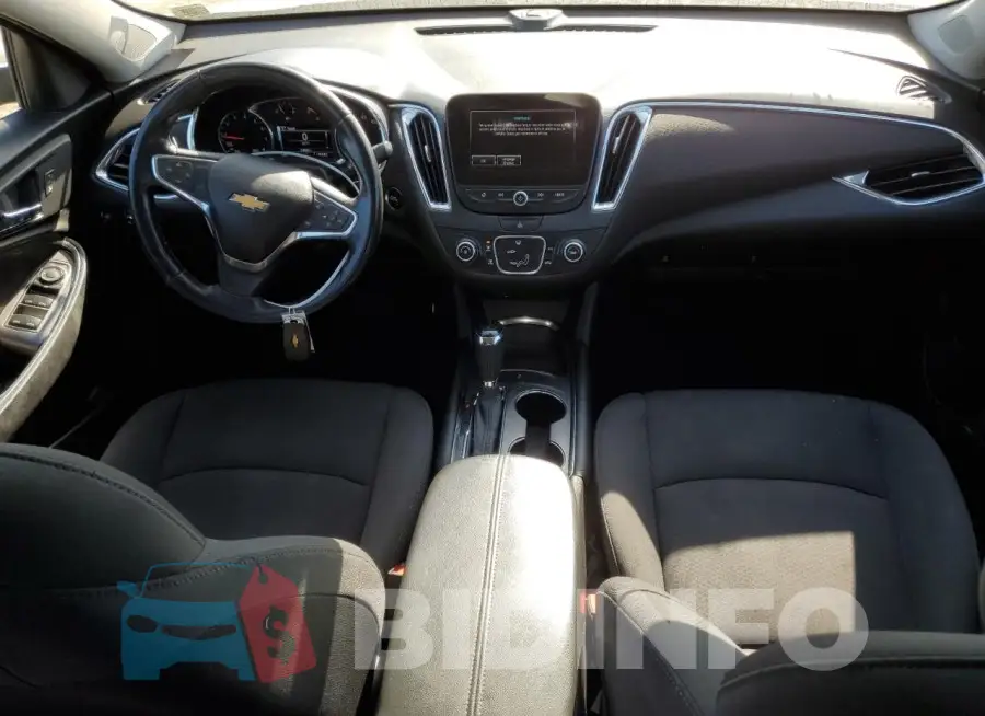 1G1ZD5ST3JF121841 Photo# 8