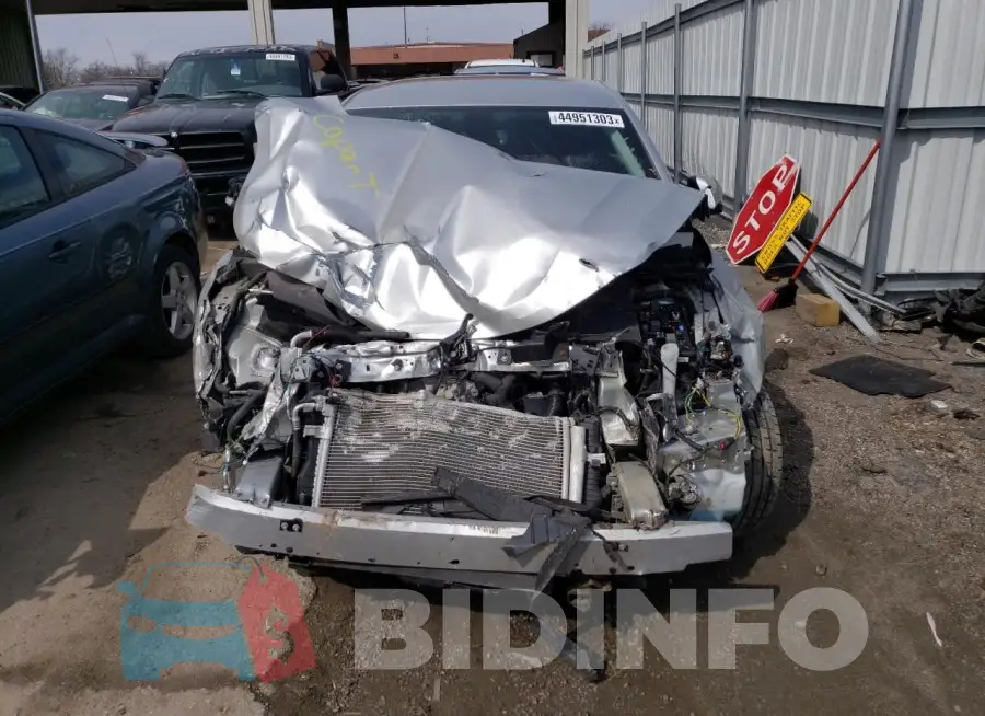2G1115S33G9137142 Photo# 5