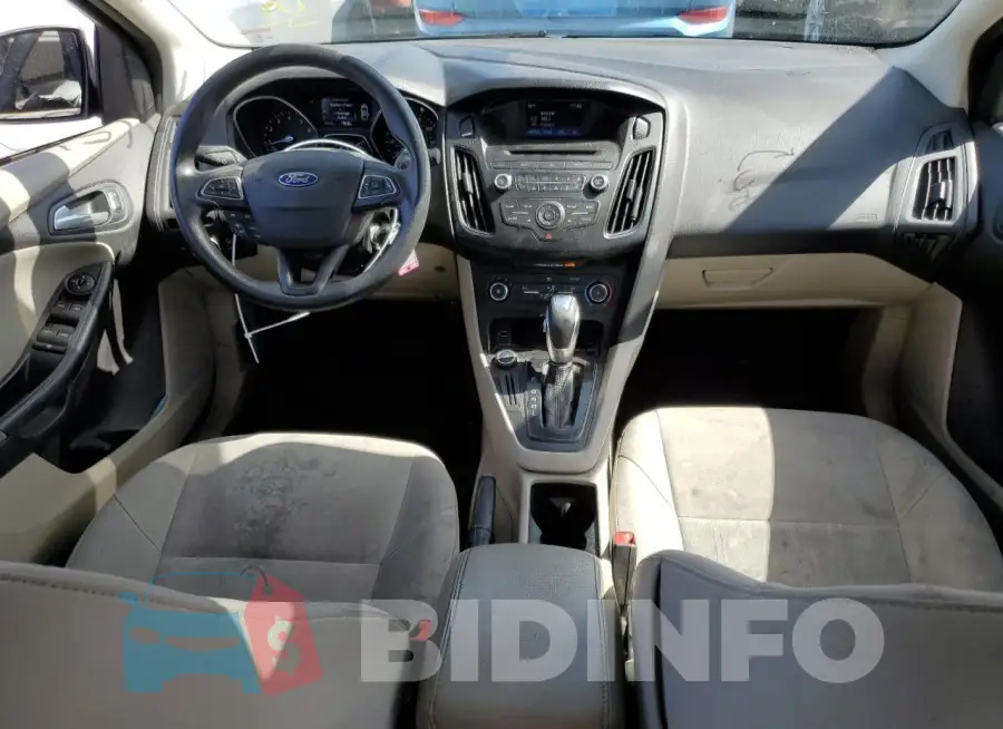 1FADP3F22FL207557 Photo# 8